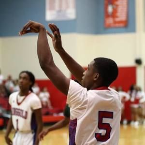 Meet your Posher, Raymone